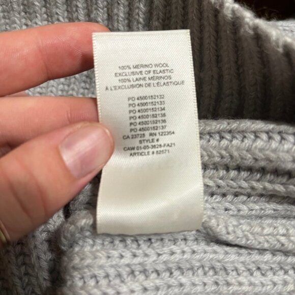 Babaton Aritzia Light Gray 100% Merino Wool Cropped Chunky Ribbed Sweater Sz M - Picture 6 of 6